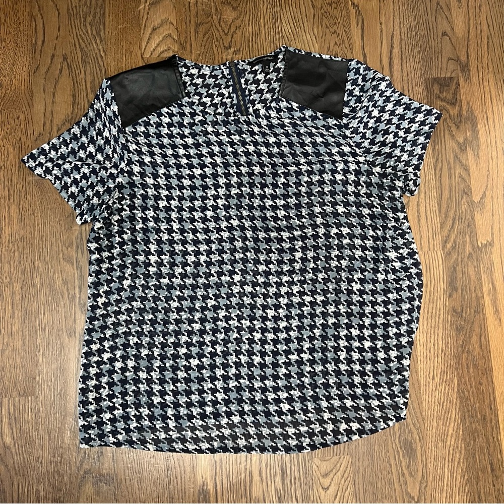 Banana Republic blouse